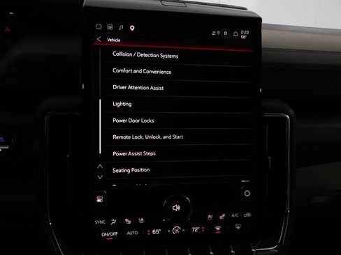 Used 2025 GMC Yukon XL Denali w/ Denali Reserve Package AWD/4WD image 63
