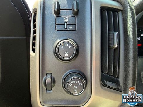 Certified 2018 GMC Sierra 2500 Denali w/ Duramax Plus Package AWD/4WD image 15