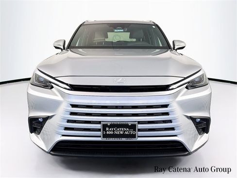 Used 2025 Lexus TX 350 AWD image 2