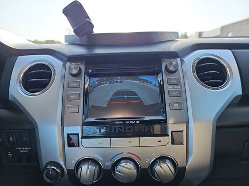 Used 2019 Toyota Tundra SR5 image 27