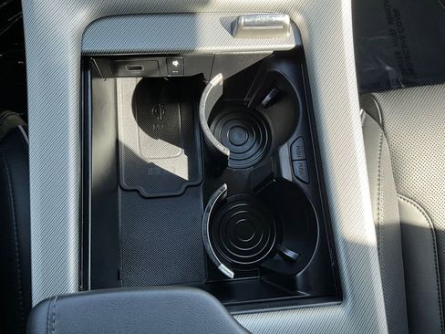 Used 2024 Hyundai Palisade SEL w/ Premium Package image 31