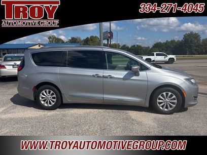 Used 2018 Chrysler Pacifica Touring-L