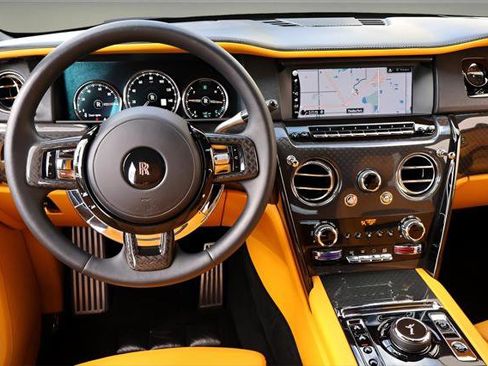 Certified 2023 Rolls-Royce Cullinan Black Badge image 18