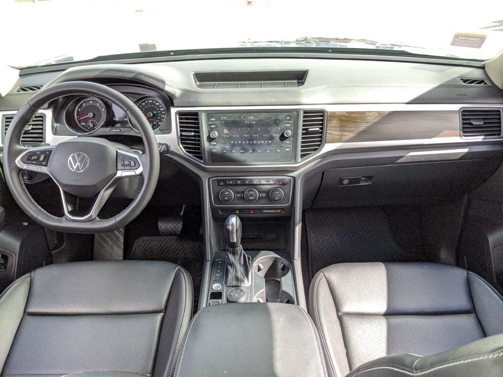 Used 2021 Volkswagen Atlas SE w/ Panoramic Sunroof Package AWD/4WD image 7