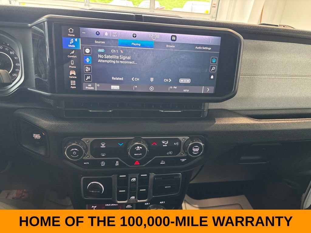 Used 2025 Jeep Wrangler Unlimited Sport AWD/4WD image 15