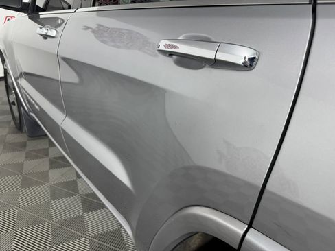 Used 2014 Jeep Grand Cherokee Overland AWD/4WD image 27