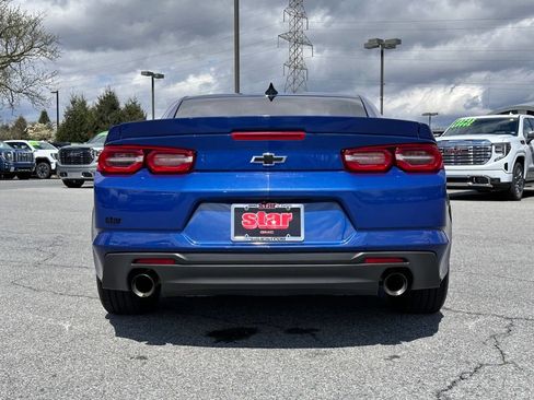 Certified 2021 Chevrolet Camaro LT RWD image 10