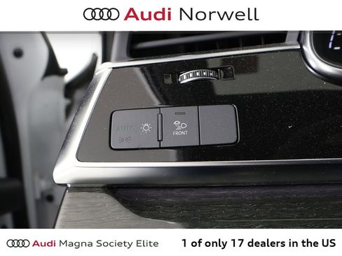 Used 2025 Audi Q7 3.0T Premium Plus w/ Premium Plus Package AWD/4WD image 25