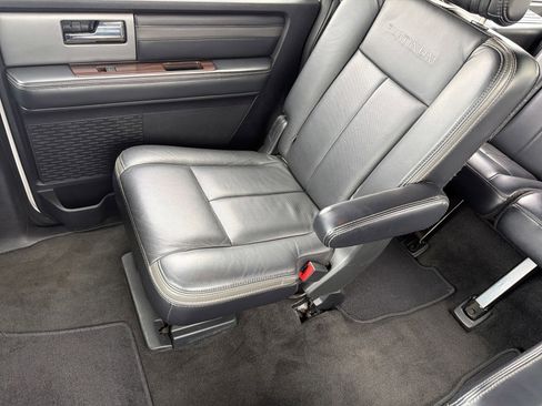 Used 2017 Ford Expedition EL Platinum AWD/4WD image 12