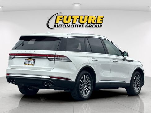Certified 2021 Lincoln Aviator Reserve w/ Equipment Group 201A AWD/4WD image 3