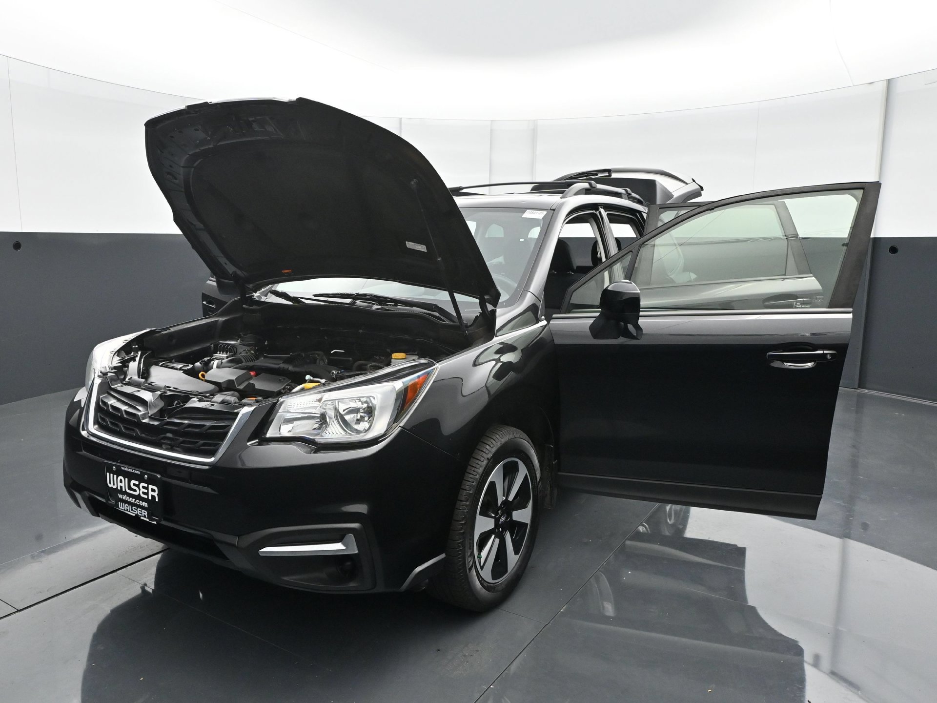 Used 2018 Subaru Forester 2.5i Premium w/ All-Weather Package AWD/4WD image 29