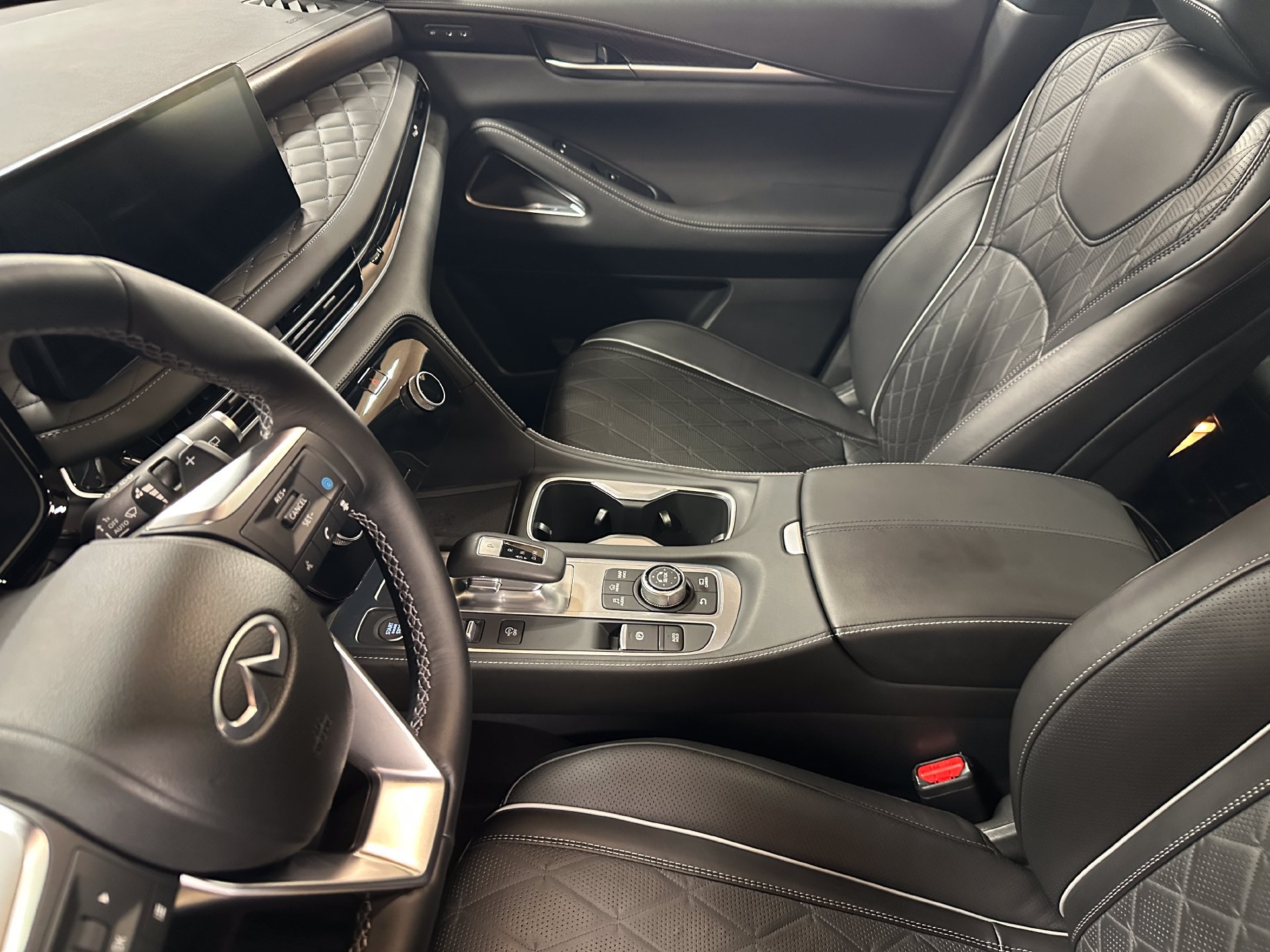 Used 2024 INFINITI QX60 Autograph AWD/4WD image 13