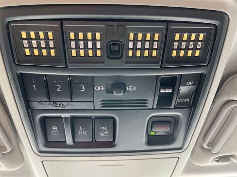 Certified 2019 Toyota 4Runner Limited image 29