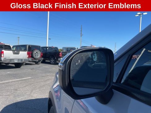 Used 2022 Kia Telluride EX w/ EX Premium Package image 15