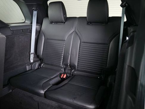 Certified 2023 Land Rover Discovery S R-Dynamic AWD/4WD image 22
