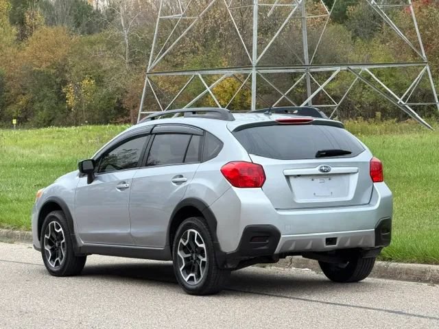 Used 2016 Subaru Crosstrek 2.0i Premium AWD/4WD image 10