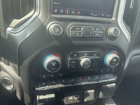 Used 2021 Chevrolet Silverado 1500 LTZ w/ Technology Package AWD/4WD image 17
