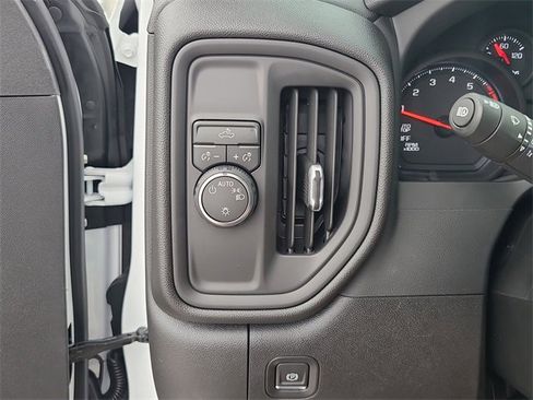 New 2026 Chevrolet Silverado 1500 Custom image 24