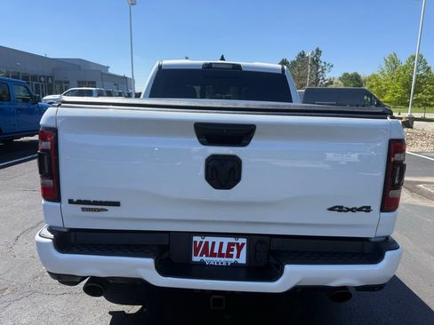 Used 2023 RAM 1500 Laramie AWD/4WD image 4