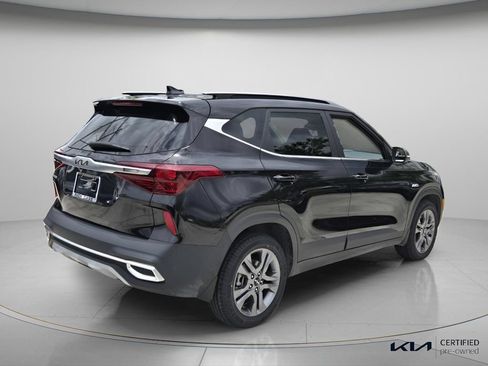 Certified 2023 Kia Seltos S w/ Navigation Package AWD/4WD image 7