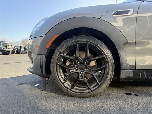 Used 2019 MINI Cooper Clubman ALL4 image 30