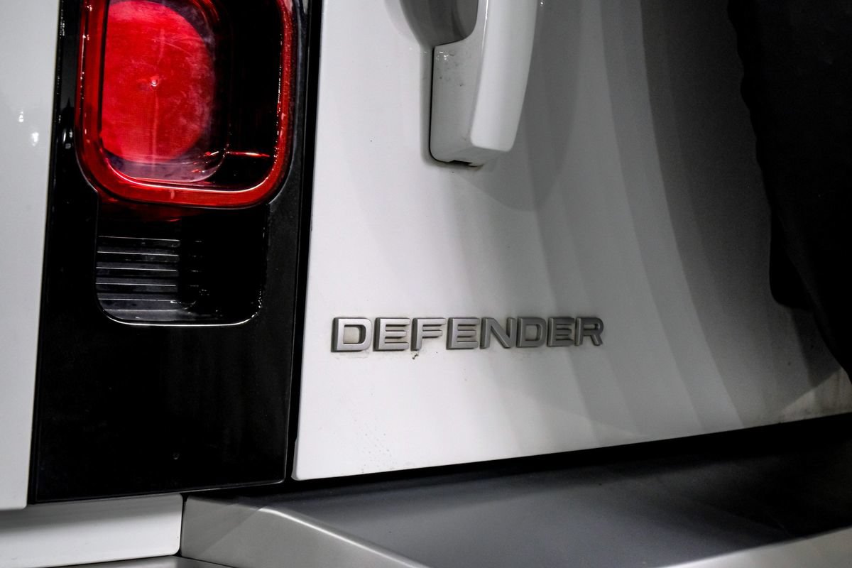 Used 2024 Land Rover Defender 110 S AWD/4WD image 44