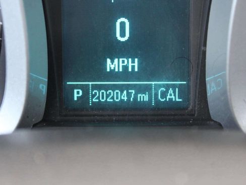 Used 2012 Chevrolet Equinox LT w/ Driver Convenience Package FWD image 8
