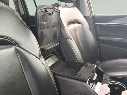 Used 2023 Jeep Grand Cherokee 4WD 4xe image 35