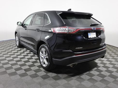 Used 2018 Ford Edge Titanium image 7