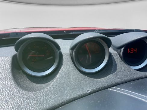 Used 2011 Nissan 370Z Coupe w/ Sport Pkg RWD image 31