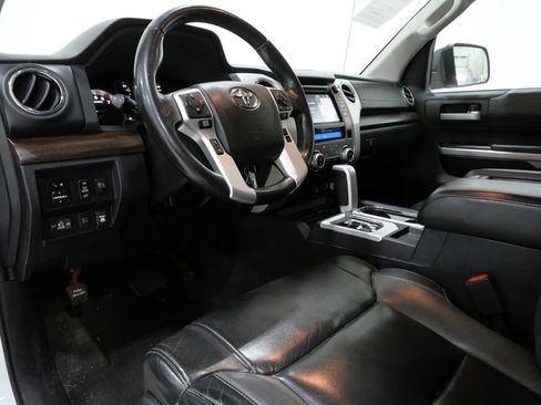 Used 2019 Toyota Tundra Limited w/ TRD Off Road Package image 10