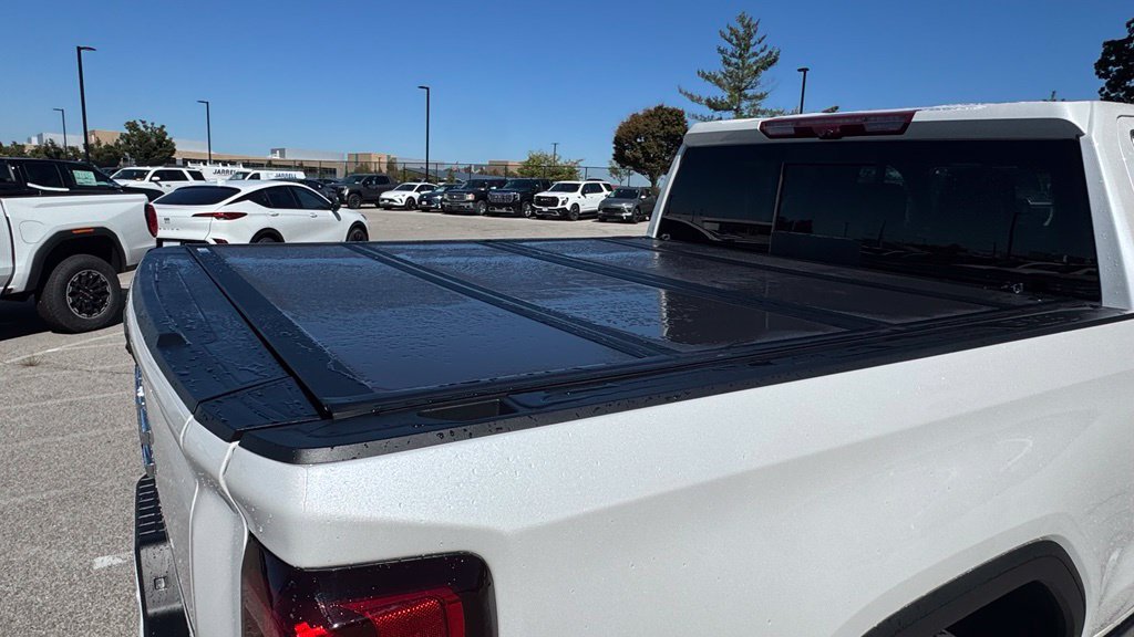 Used 2023 GMC Sierra 1500 Denali Ultimate AWD/4WD image 5