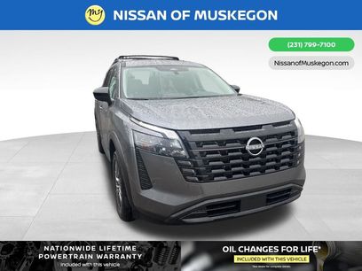 New 2026 Nissan Pathfinder SV