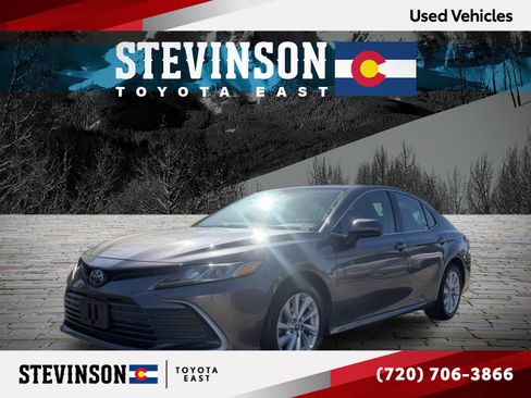 Certified 2021 Toyota Camry LE FWD image 1