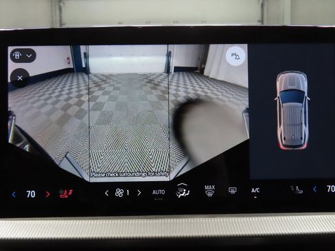 Used 2025 Ford Explorer ST image 18