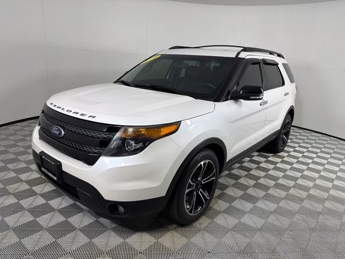 Used 2014 Ford Explorer Sport w/ Equipment Group 401A AWD/4WD image 7