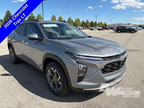 New 2026 Chevrolet Trax LT w/ Driver Confidence Package FWD image 8