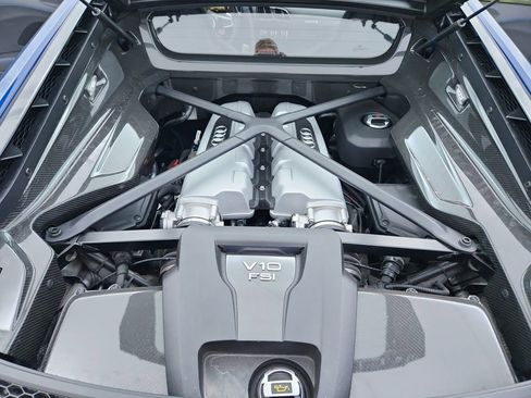 Used 2020 Audi R8 V10 performance image 38