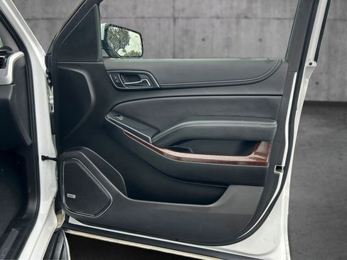 Used 2019 GMC Yukon XL SLT image 21