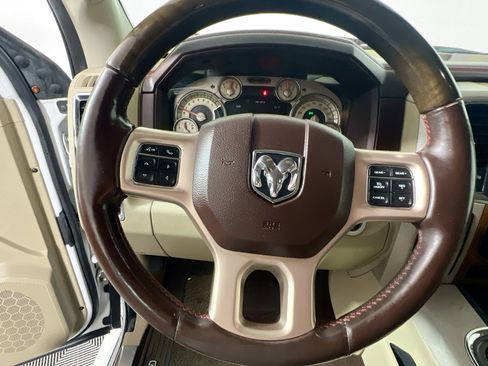 Used 2018 RAM 1500 Laramie Longhorn w/ Longhorn Southfork Package AWD/4WD image 17