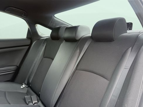 Used 2020 Honda Civic Sport image 32
