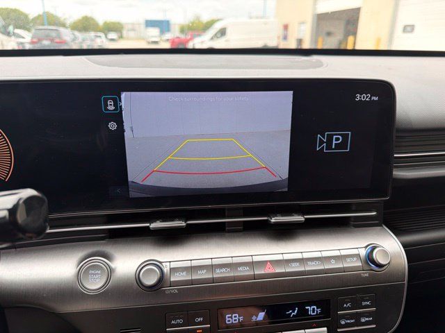 Used 2025 Hyundai Kona SEL FWD image 24