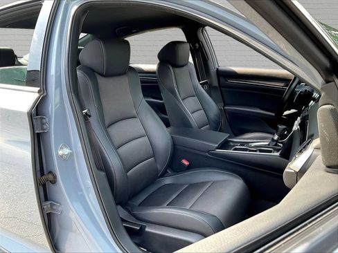 Used 2022 Honda Accord Sport image 24