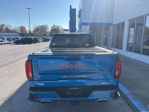 Used 2024 GMC Sierra 1500 AT4 w/ AT4 Premium Package image 6