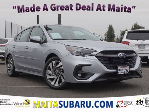 Certified 2025 Subaru Legacy Limited image 1