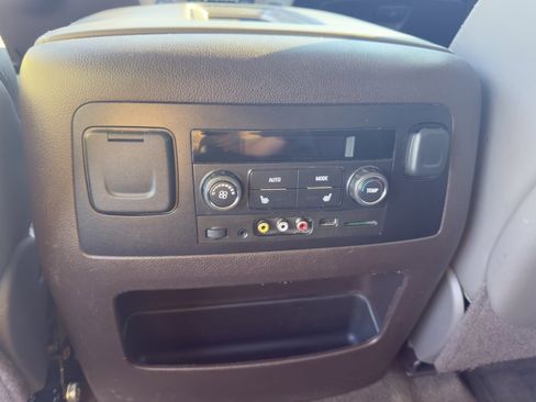 Used 2016 GMC Yukon XL Denali w/ Open Road Package image 29