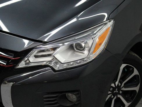 Used 2024 Mitsubishi Mirage SE image 2