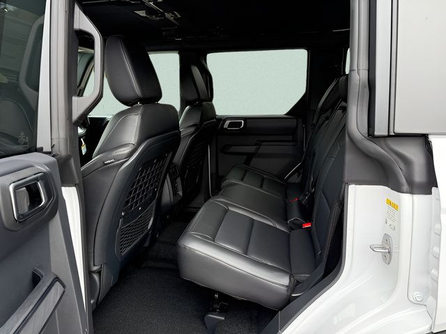 New 2025 Ford Bronco Badlands AWD/4WD image 5