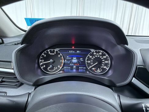 Used 2025 Nissan Altima 2.5 SR w/ SR Premium Package AWD/4WD image 20