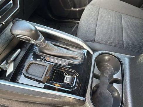 Used 2023 Chevrolet Colorado LT image 13